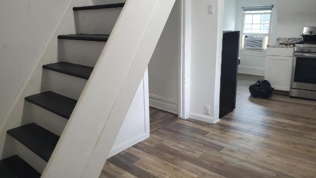 Gorgeous Victorian House!! Entire Suite In Sam'S Home New York Room photo